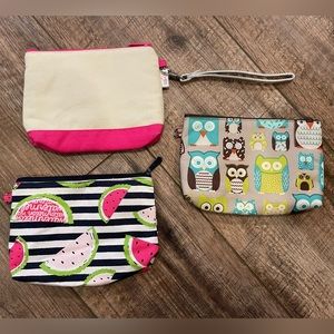 Thirty-One Zipper Pouches
